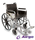Fauteuil roulant Airgo® Procare IC avec appuis-bras fixes et repose-pieds pivotants. Siège de 45,7 cm (18 po) de large
